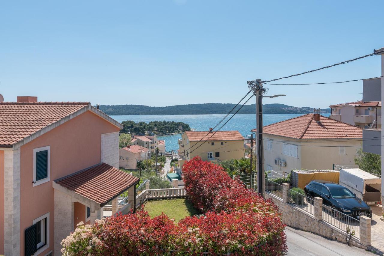 Comfortable Apartment Near The Sea Трогір Екстер'єр фото